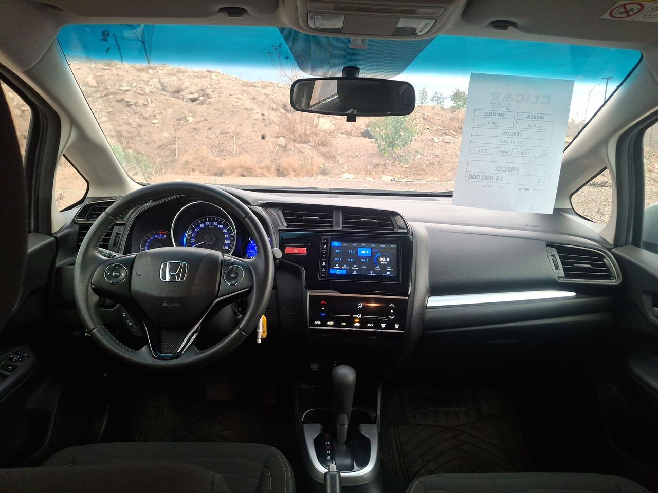 Honda WR-V — foto 21 de 21
