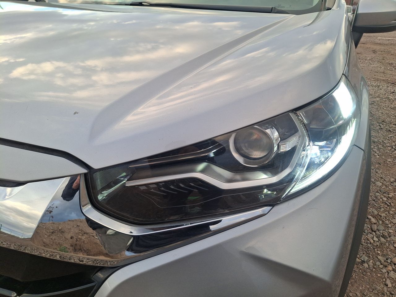 Honda WR-V — foto 11 de 21