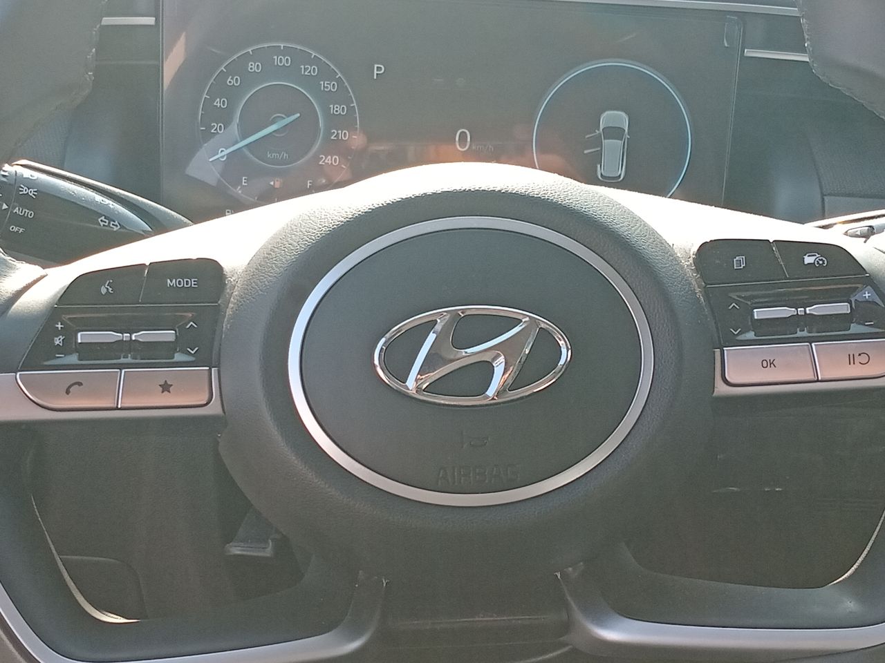 HYUNDAI - 16