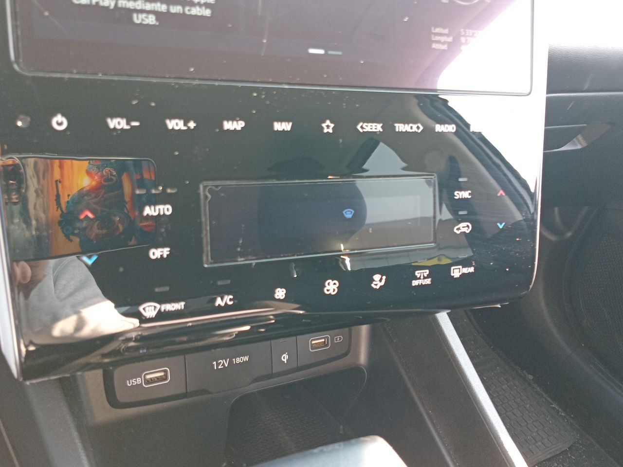 HYUNDAI - 20