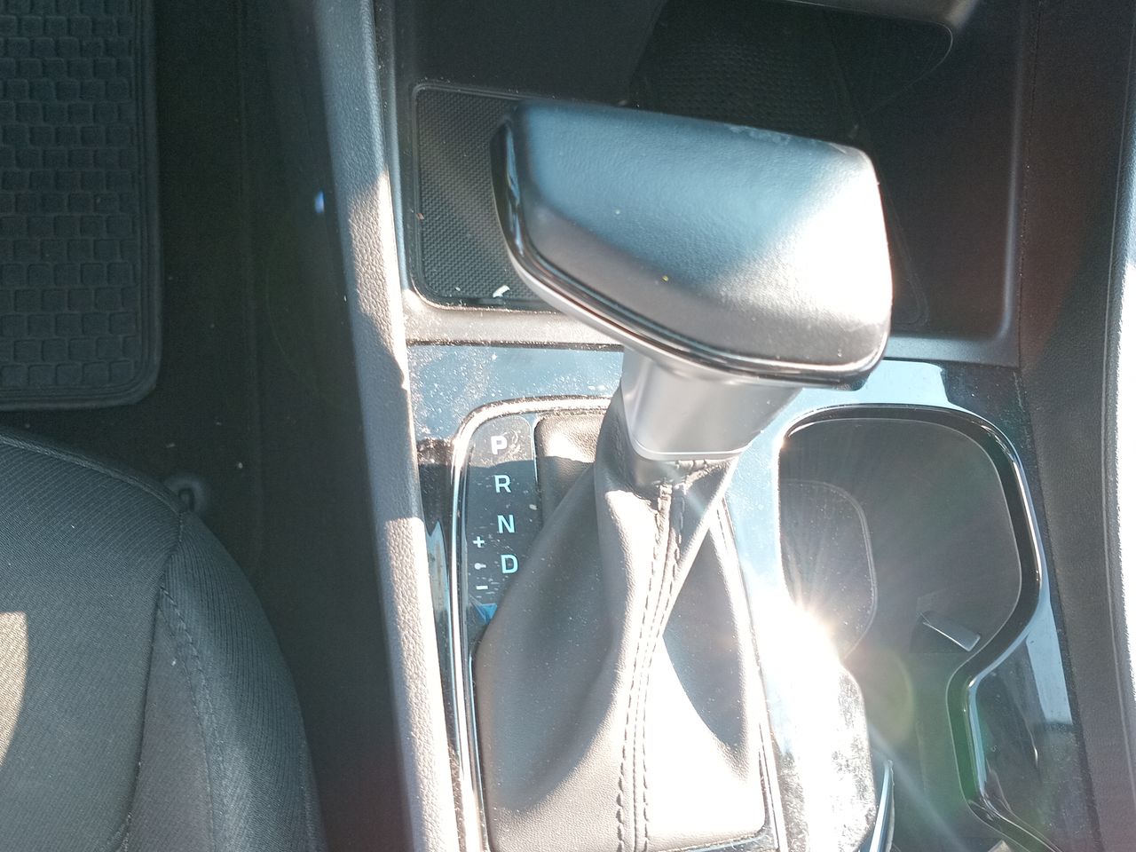 HYUNDAI - 21