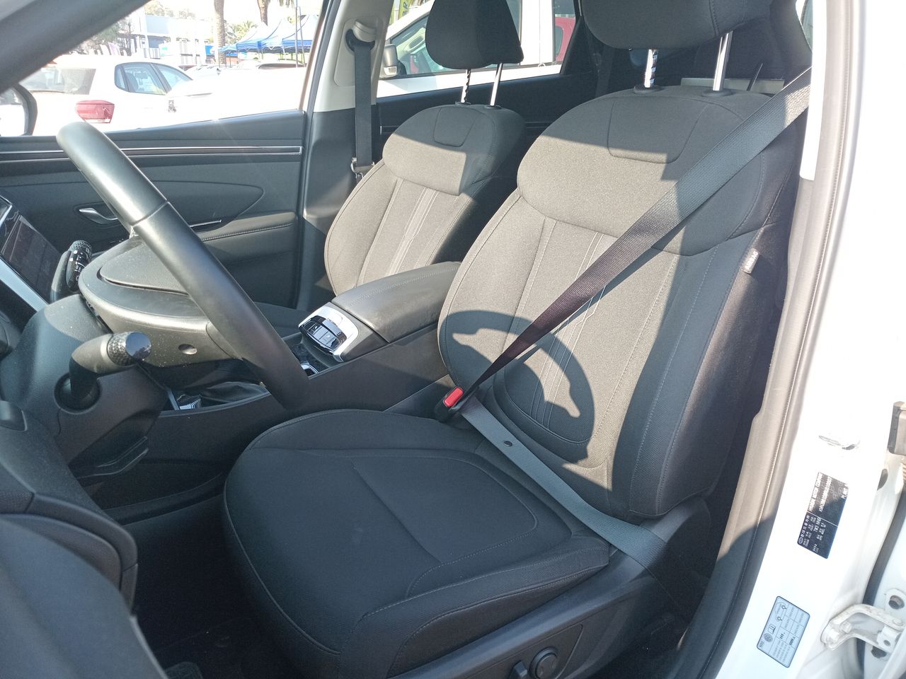 HYUNDAI - 14