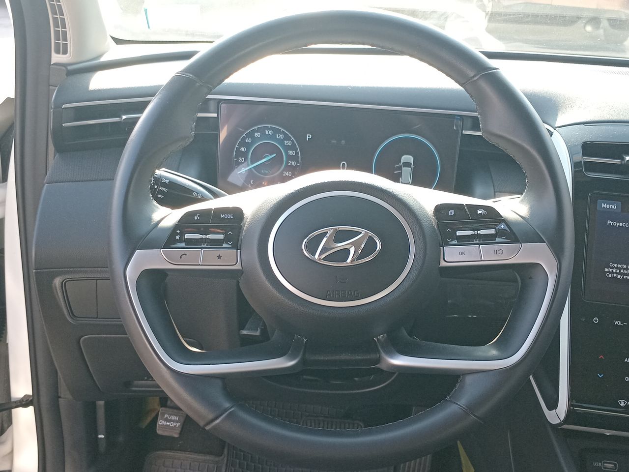 HYUNDAI - 15