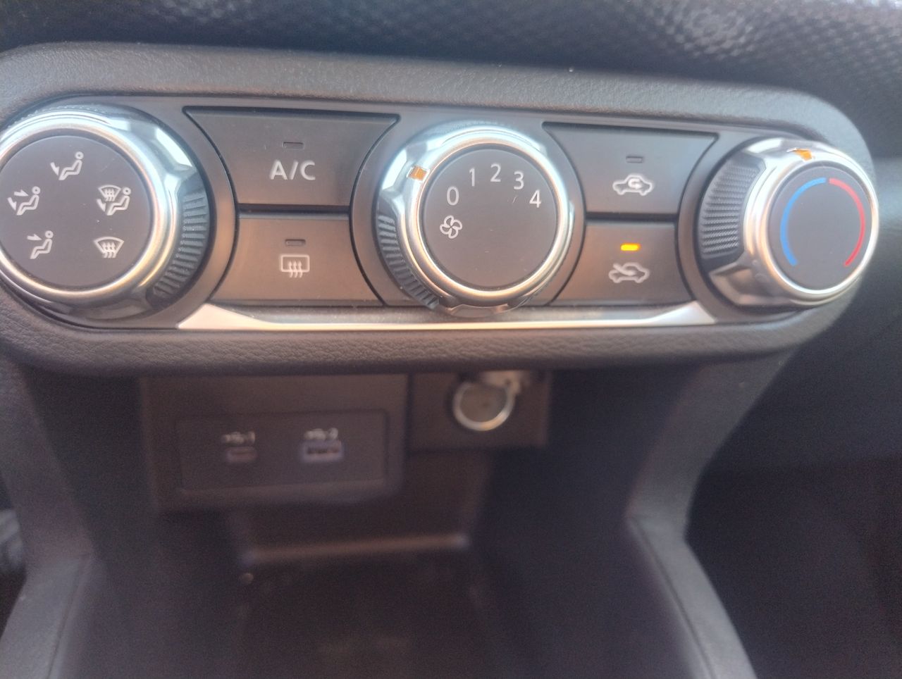 Nissan Kicks — foto 30 de 38