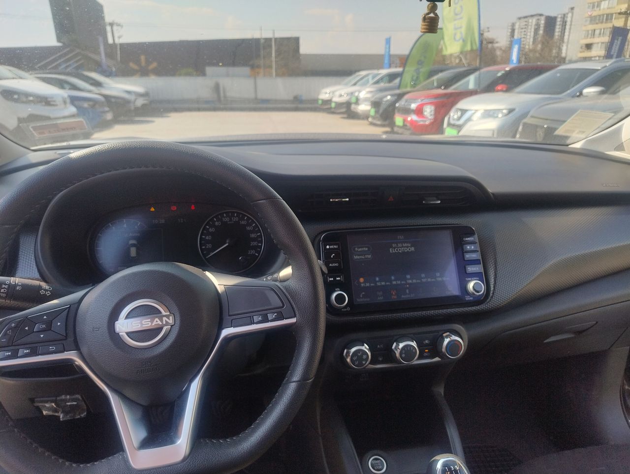 Nissan Kicks — foto 10 de 38