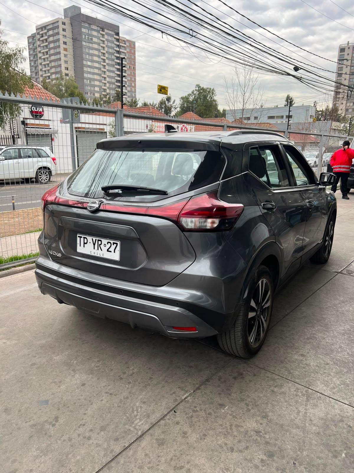 NISSAN - 3