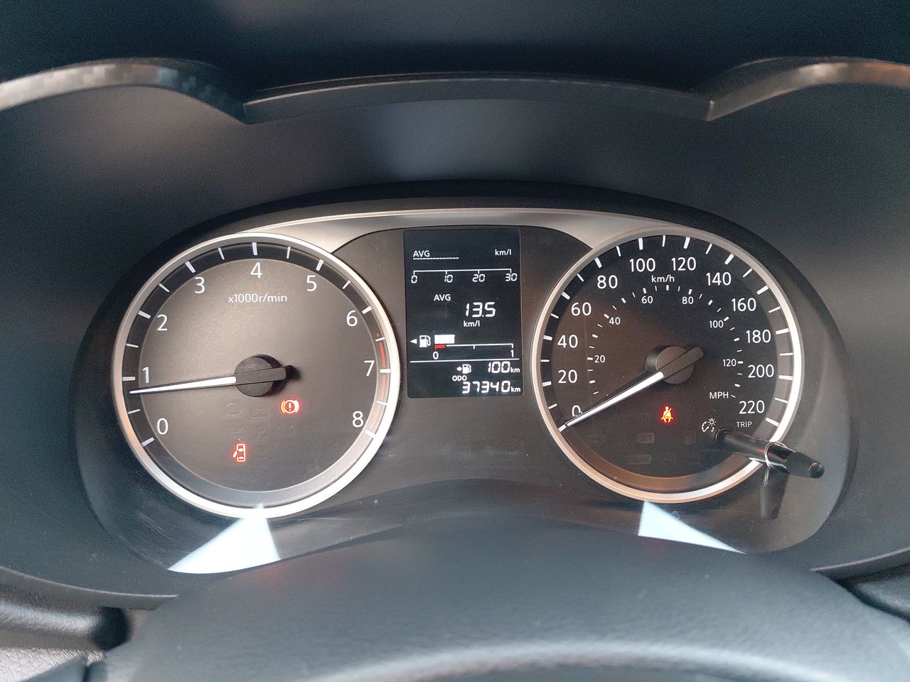 NISSAN - 16