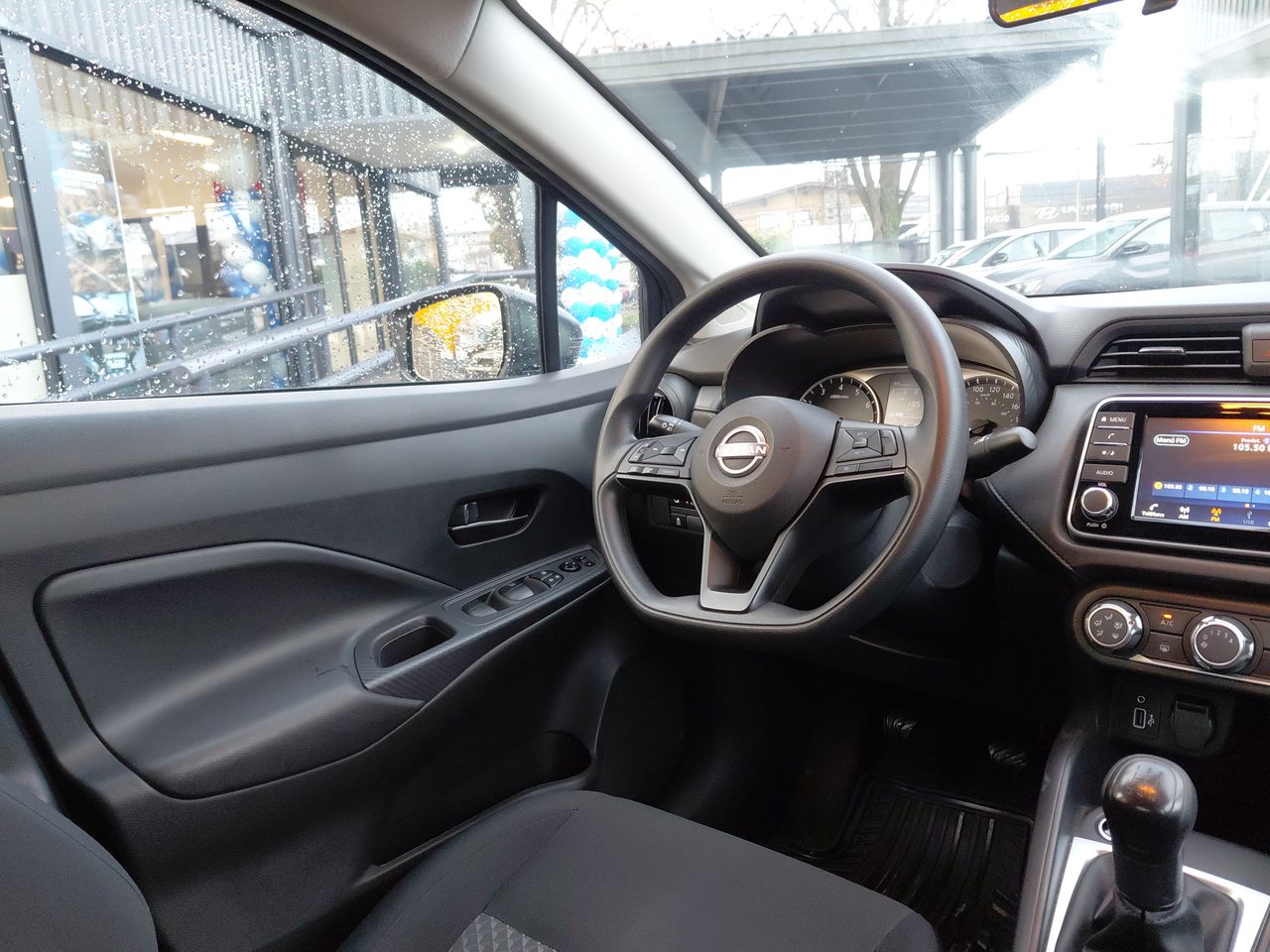 NISSAN - 6