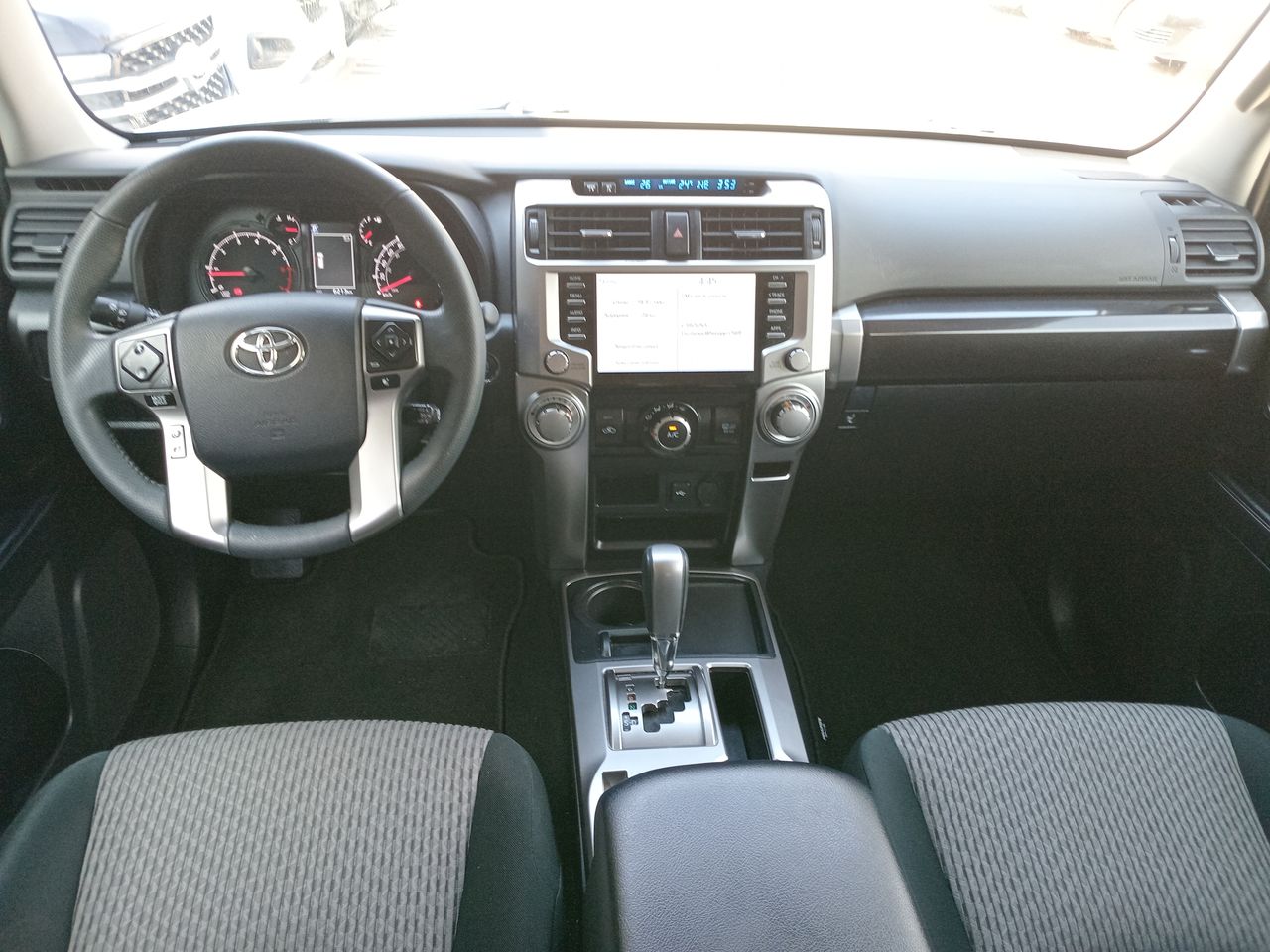 TOYOTA - 30