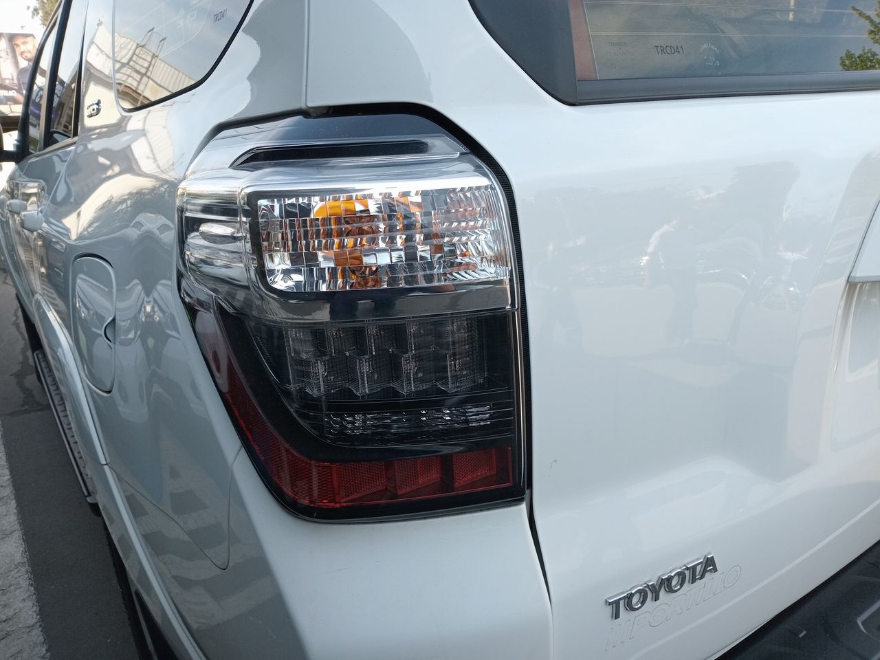 TOYOTA - 19