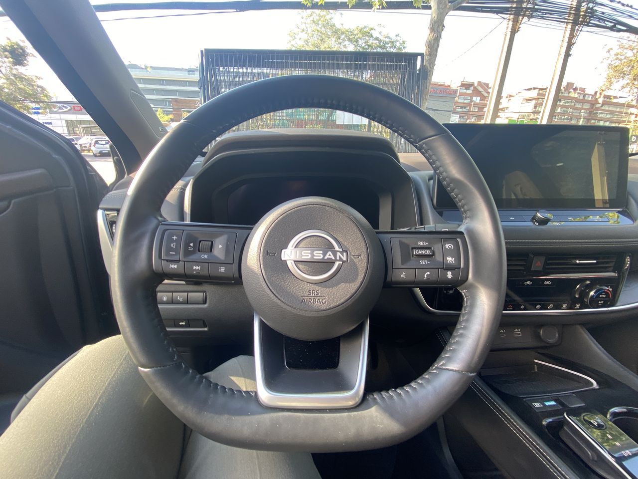 NISSAN - 18