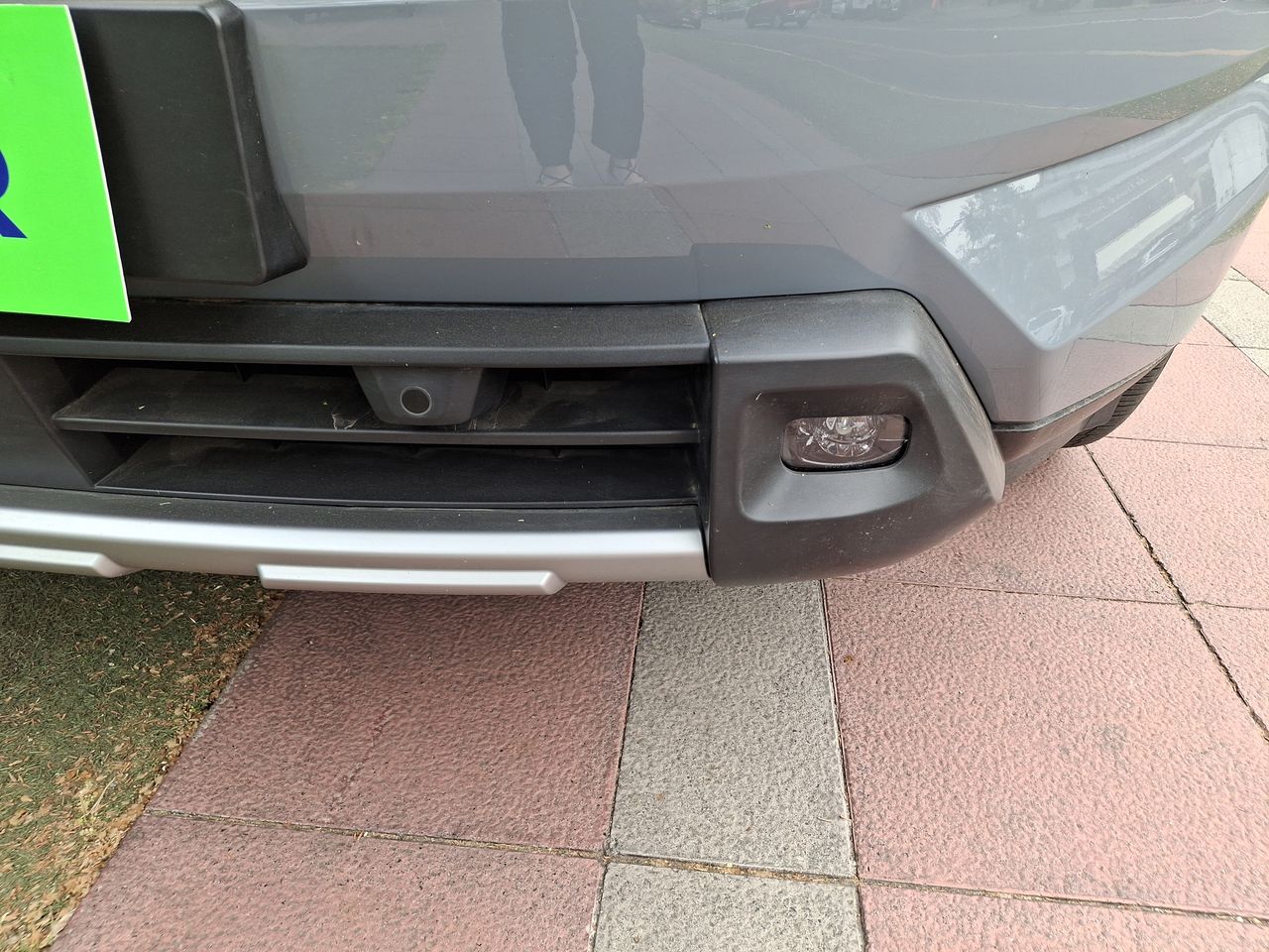 NISSAN - 20