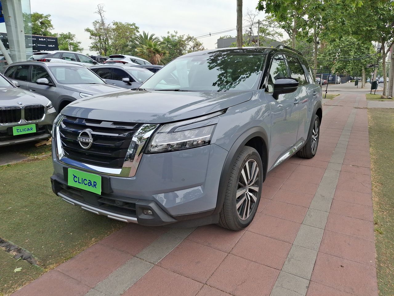 NISSAN - 3