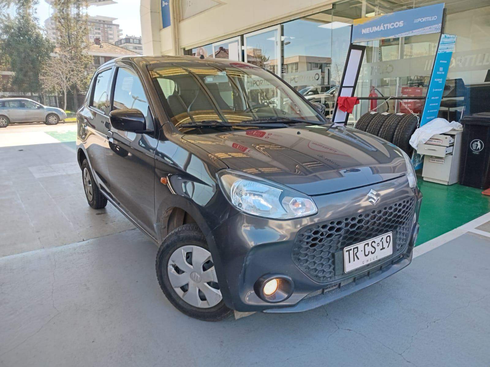 SUZUKI