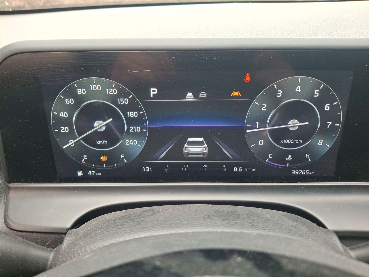 KIA Seltos — foto 15 de 20