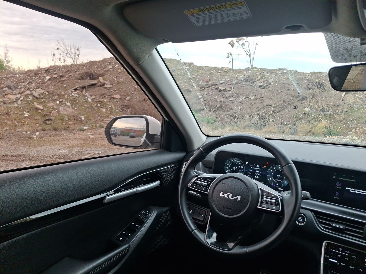 KIA Seltos — foto 9 de 20