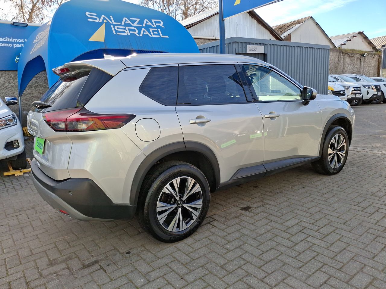 NISSAN - 8