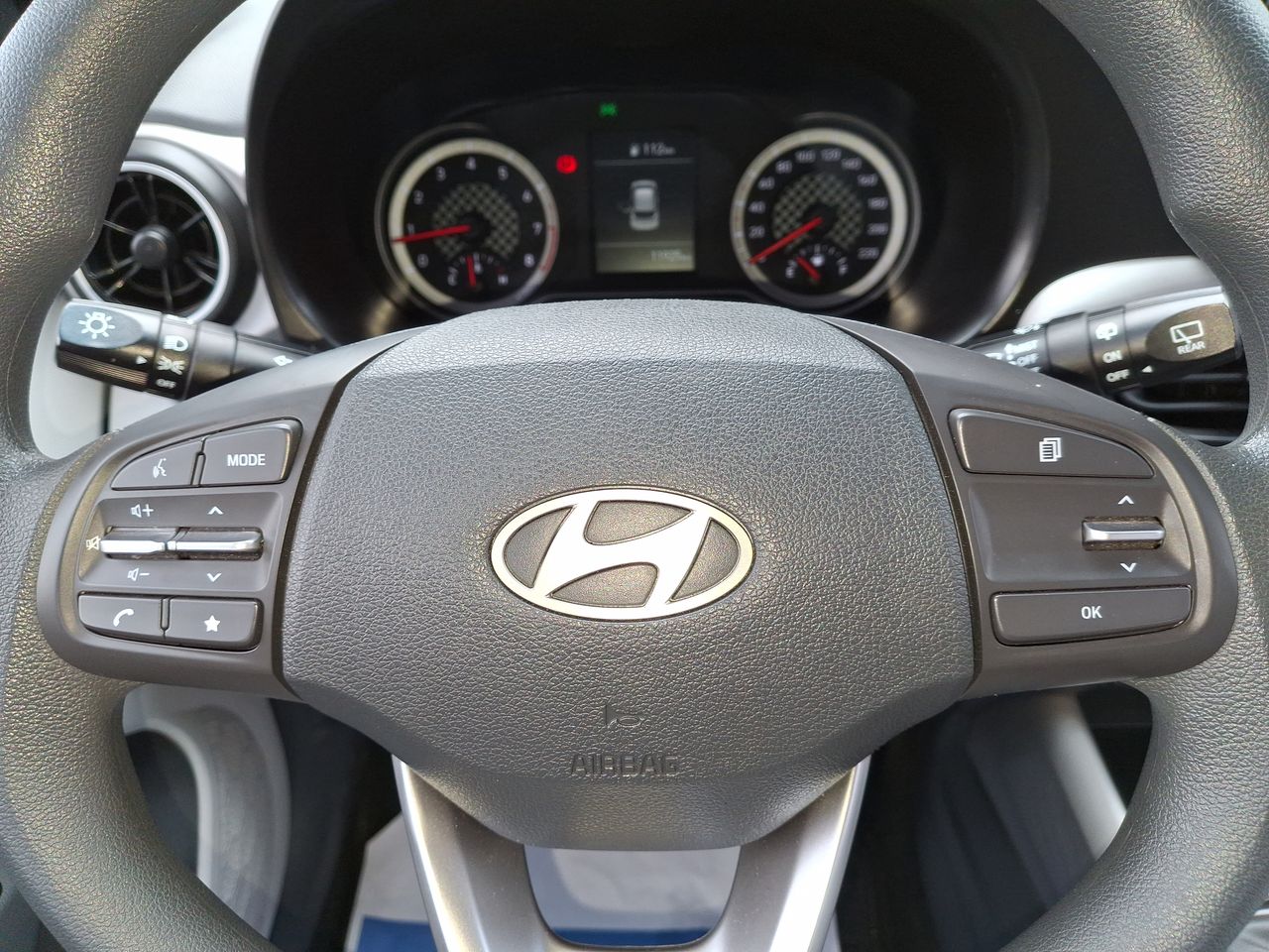 HYUNDAI - 25