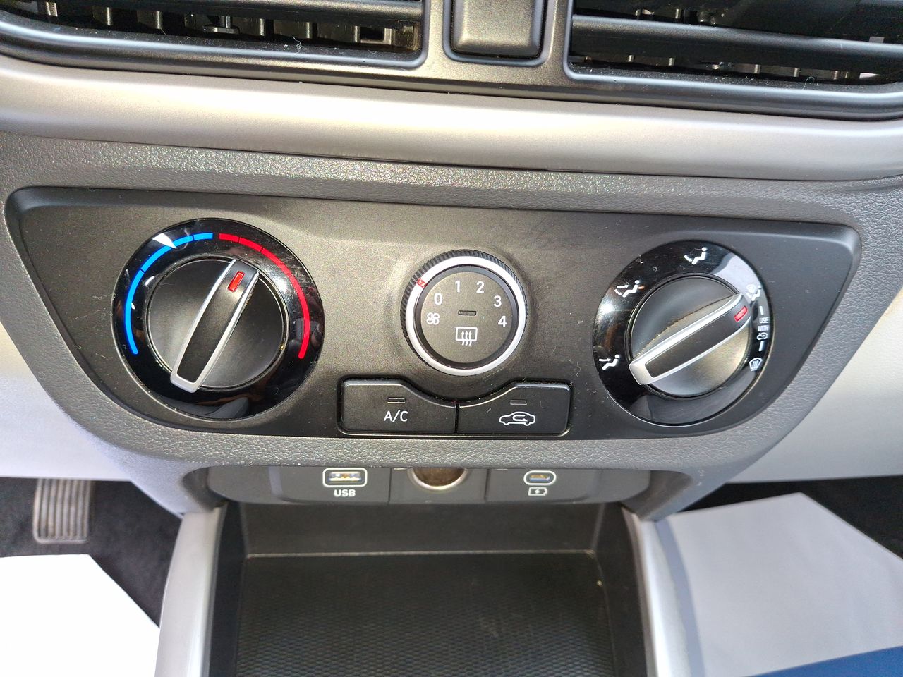 HYUNDAI - 29