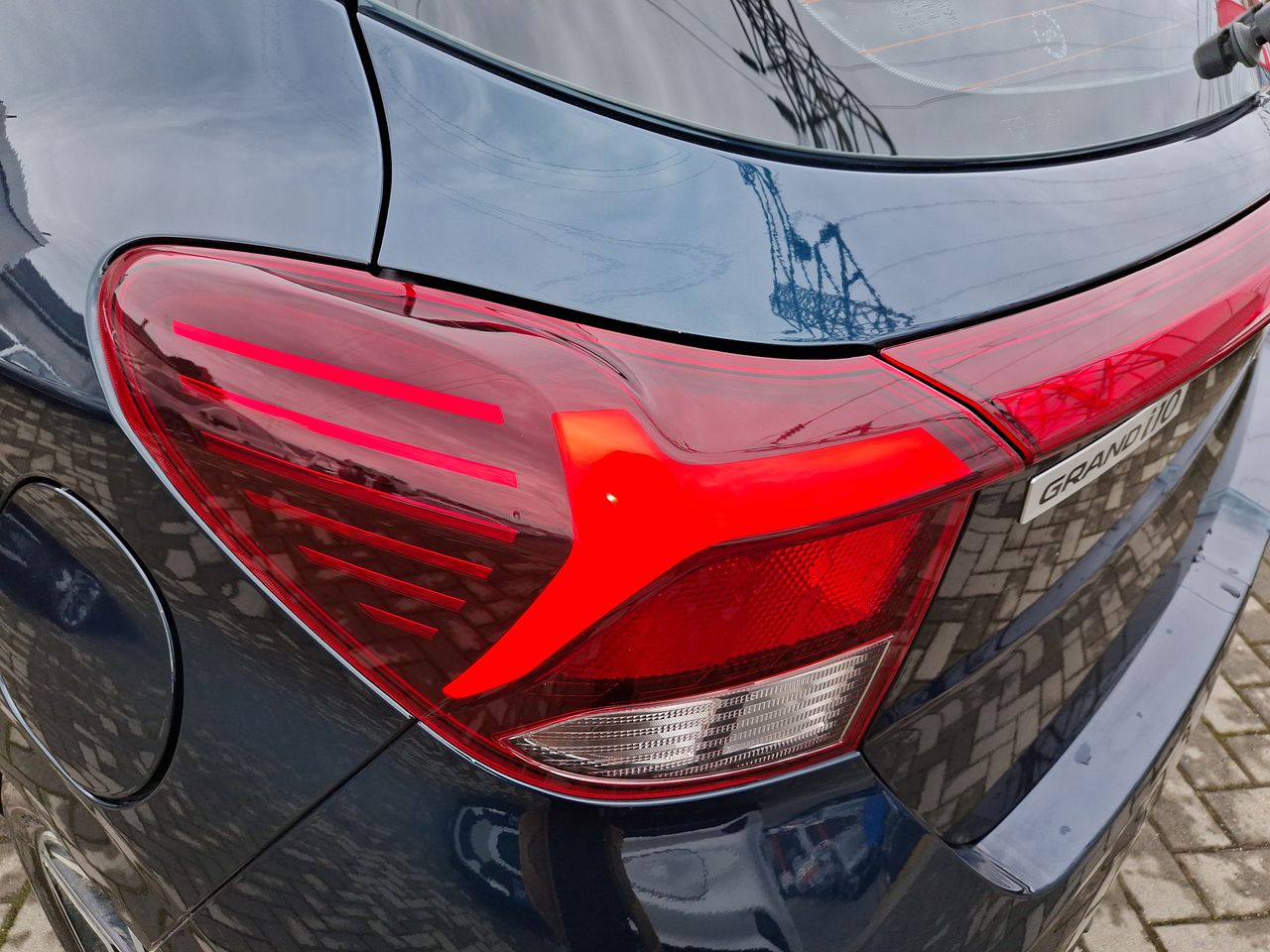 HYUNDAI - 19