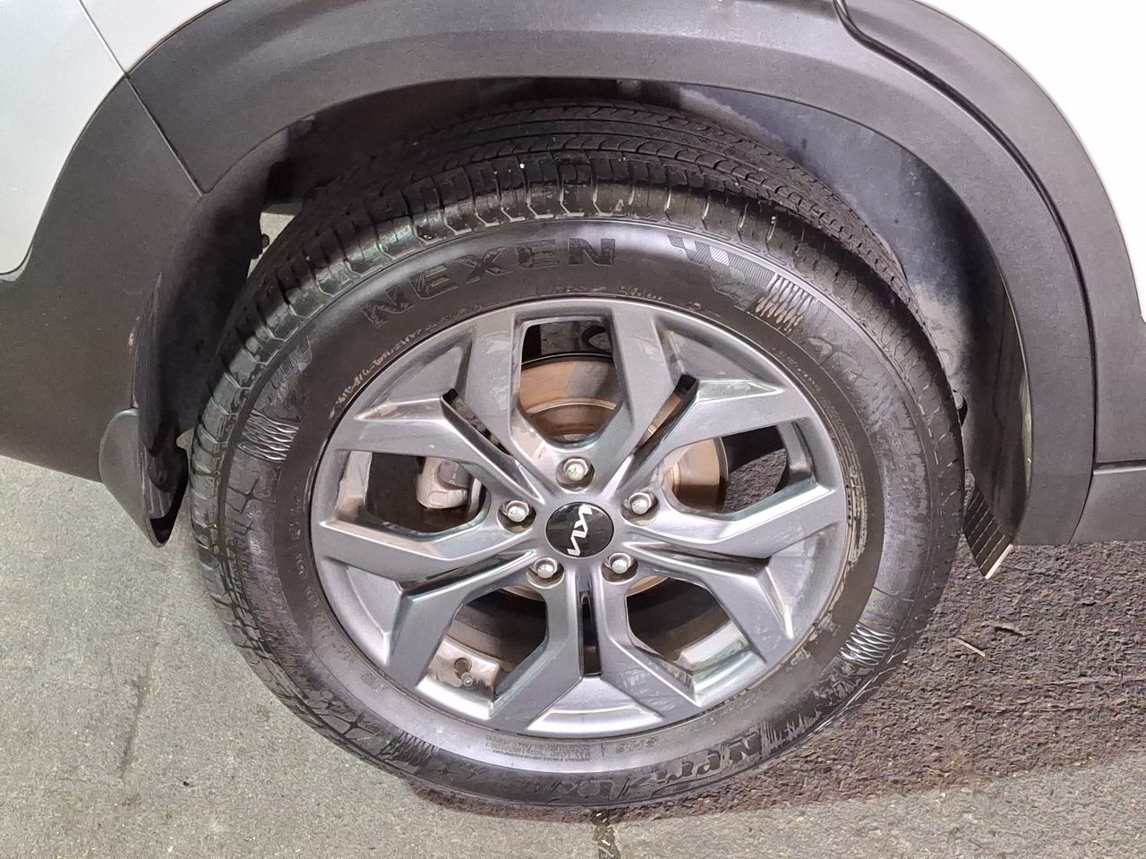 KIA Seltos — foto 10 de 26