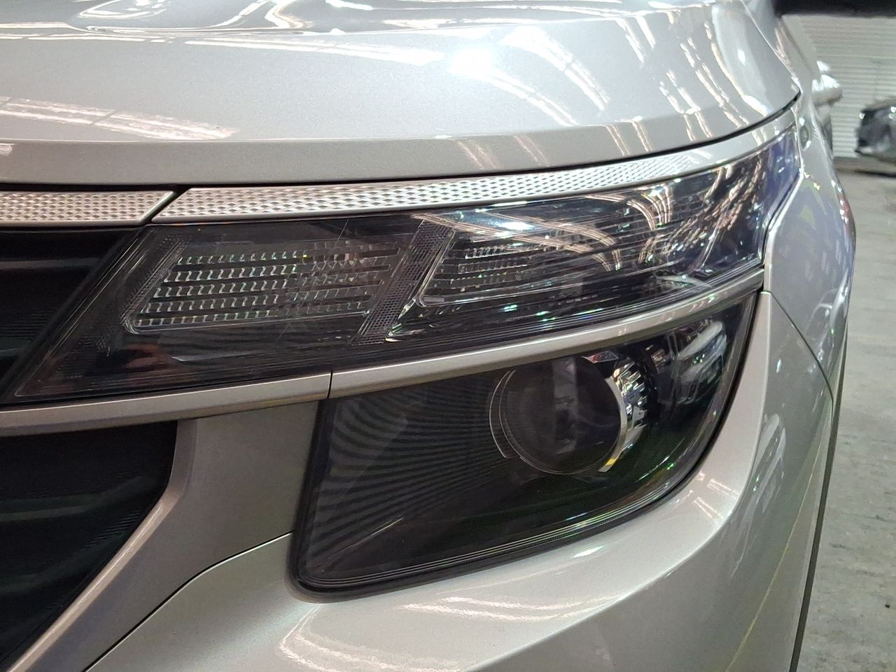 KIA Seltos — foto 11 de 26