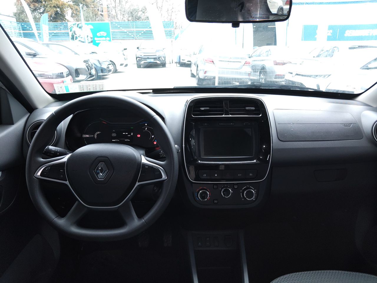 RENAULT - 33