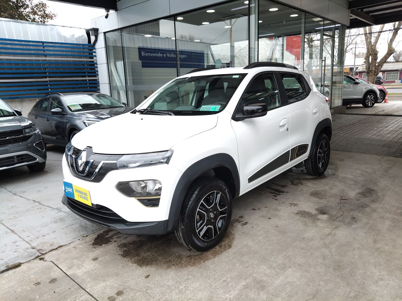 RENAULT - 3