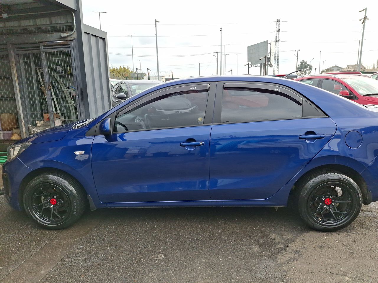 KIA - 4