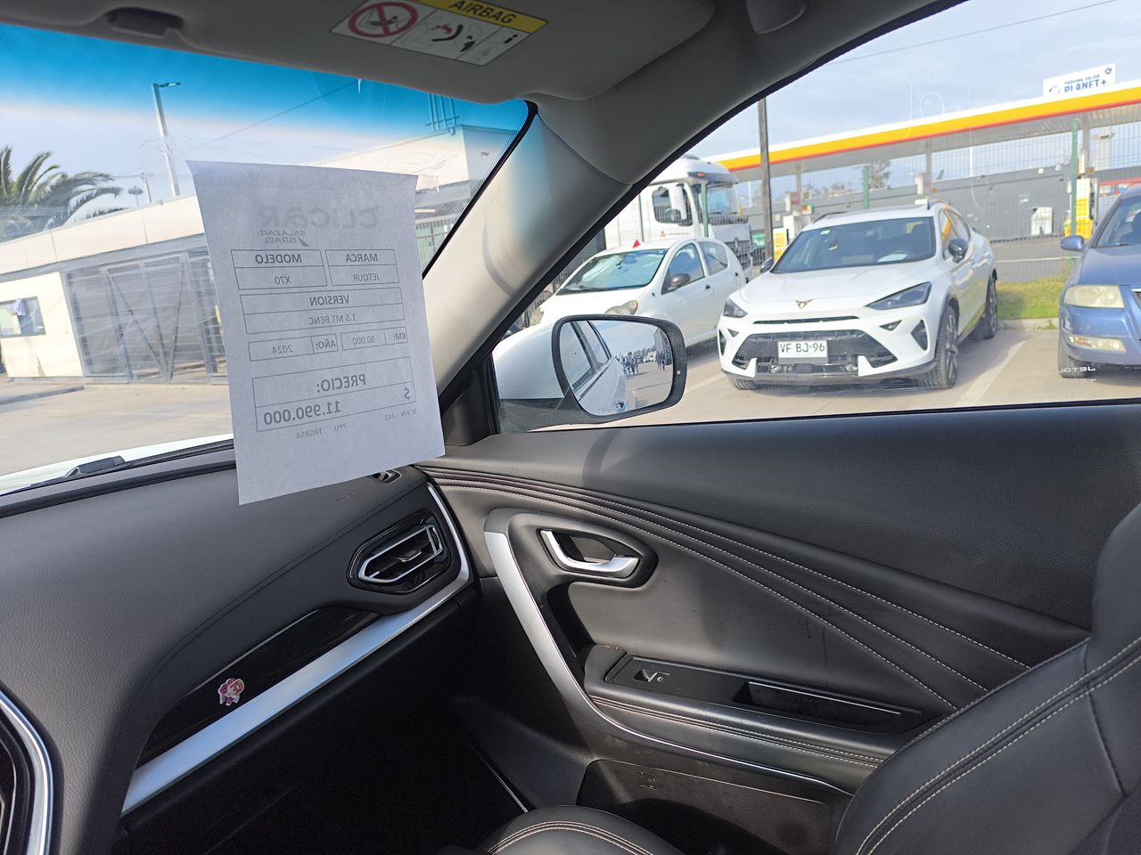 Jetour X70 — foto 11 de 32