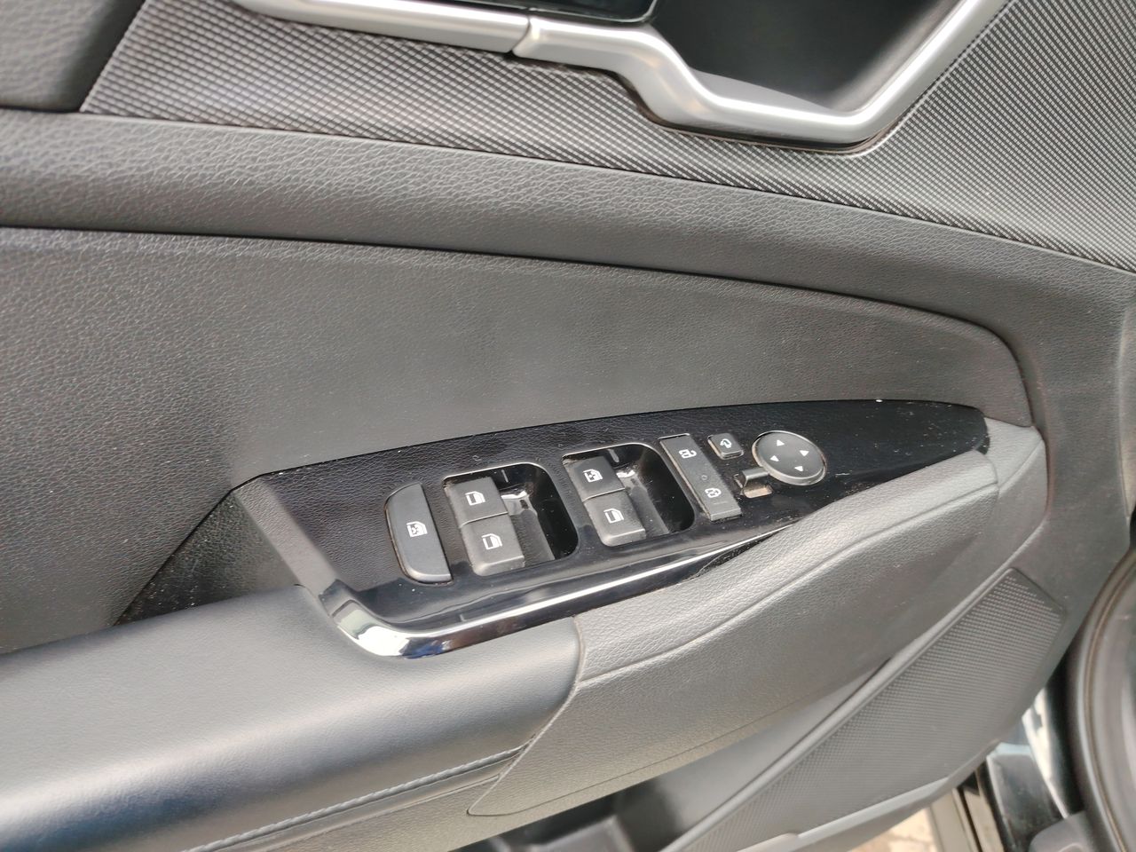 KIA Sportage — foto 21 de 34
