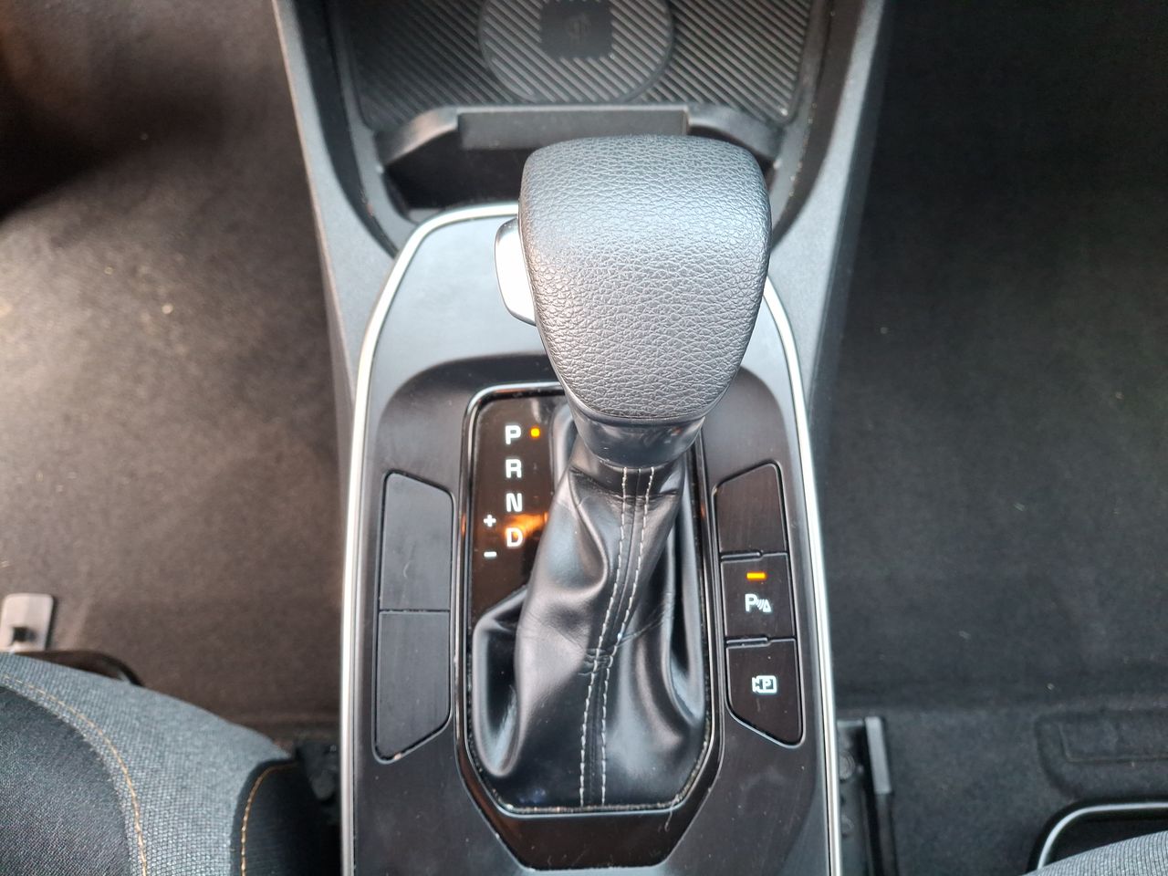 KIA K3 Cross — foto 23 de 26