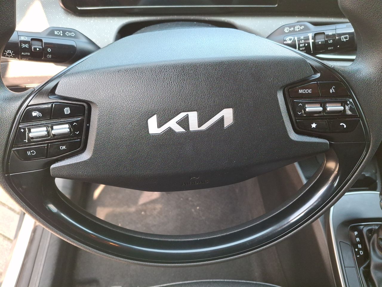 KIA K3 Cross — foto 18 de 26
