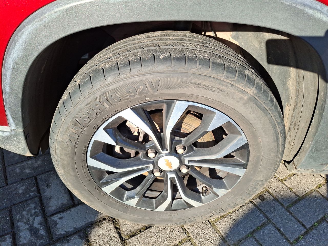 Chevrolet Groove — foto 18 de 36