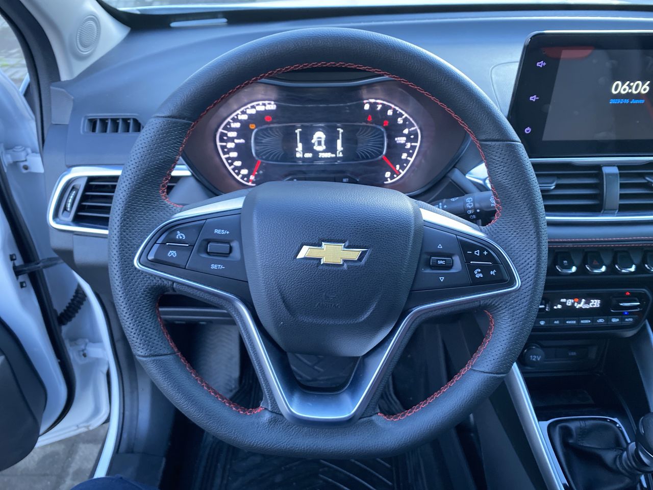 CHEVROLET - 24