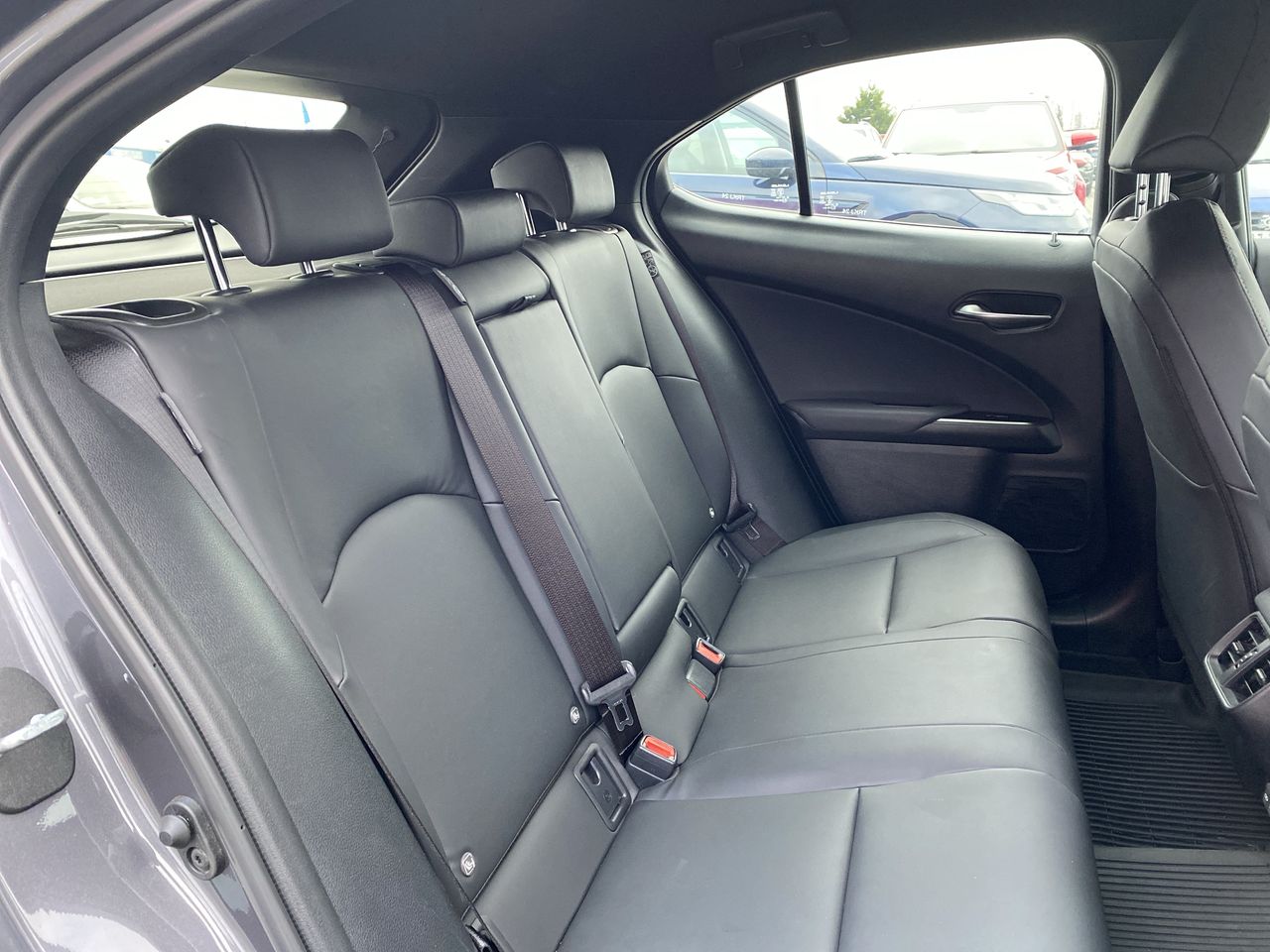 LEXUS - 34