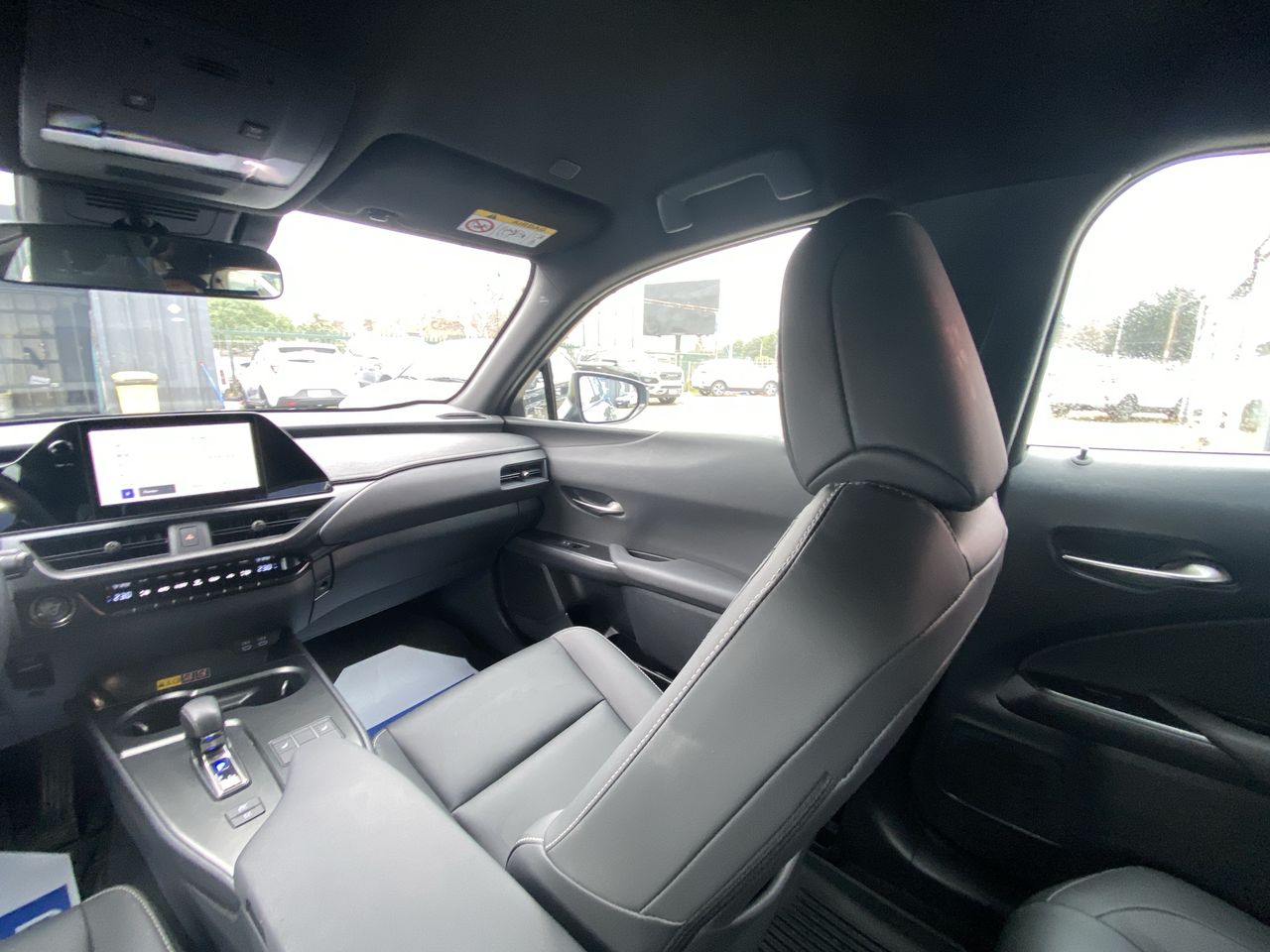 LEXUS - 10