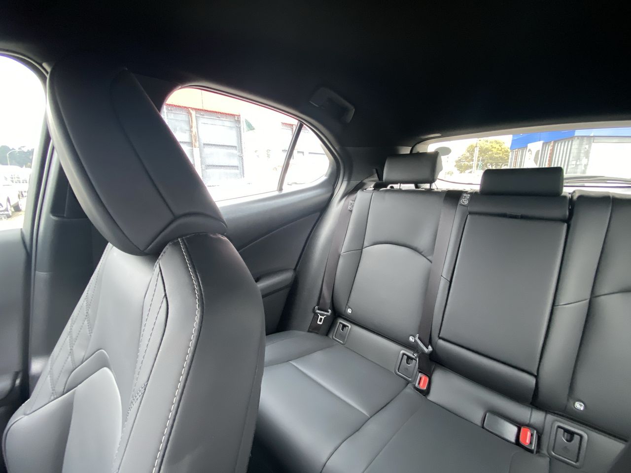 LEXUS - 12
