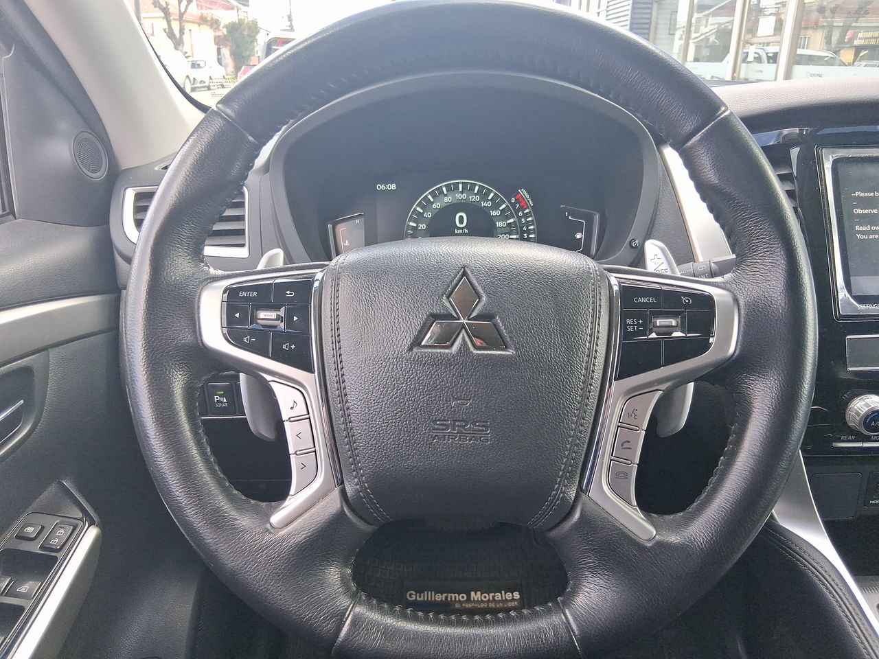 Mitsubishi Montero Sport — foto 27 de 38