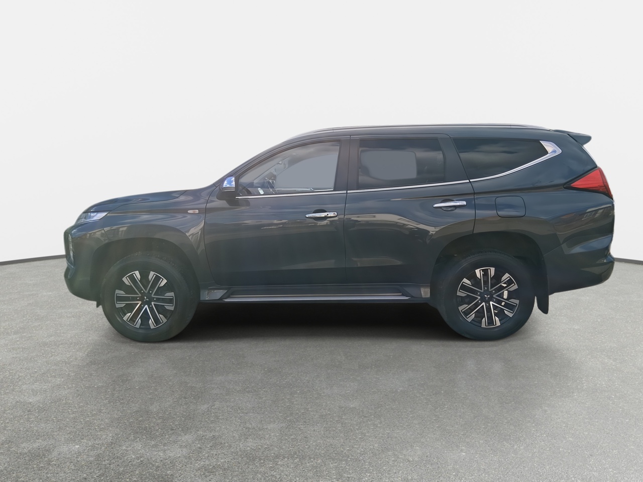MITSUBISHI - 4