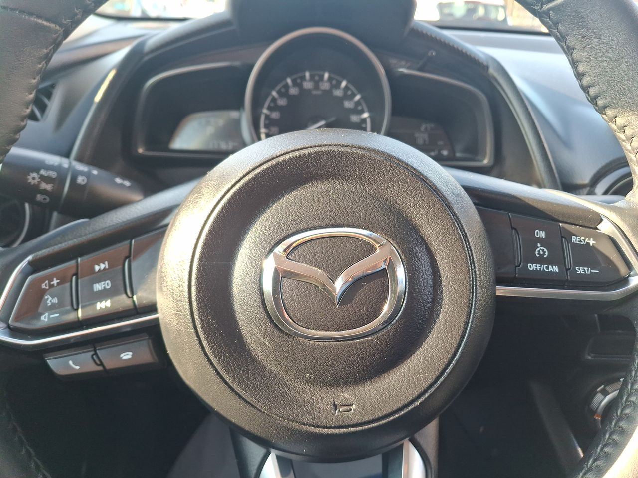 MAZDA - 24