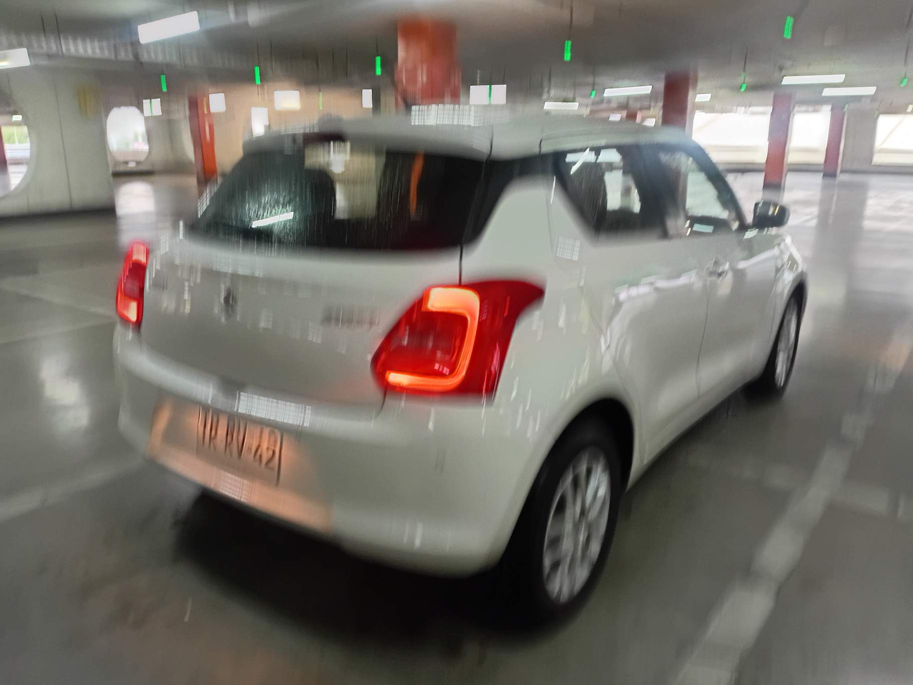 SUZUKI - 4