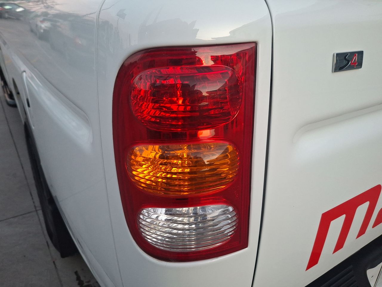 MAHINDRA - 20