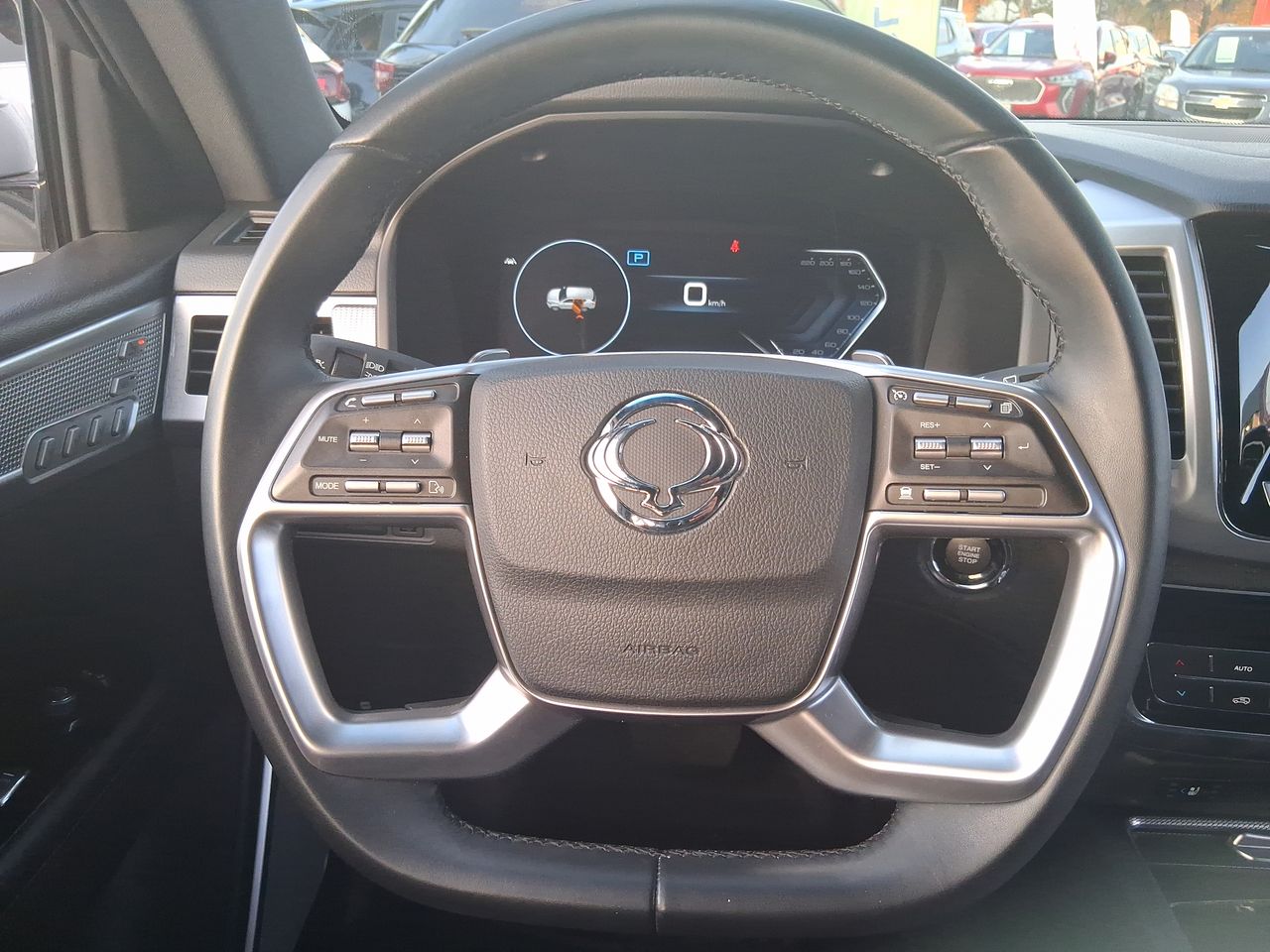 SSANGYONG - 26