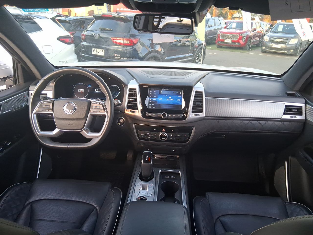 SSANGYONG - 33
