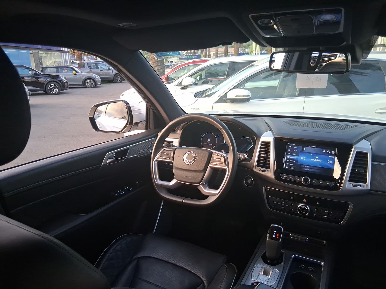 SSANGYONG - 16