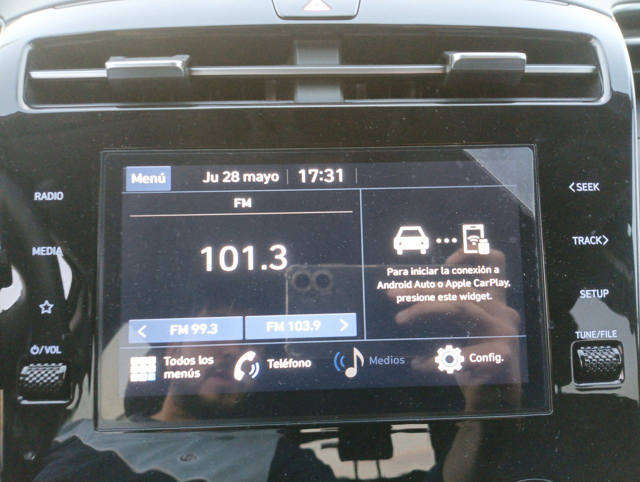 HYUNDAI - 20
