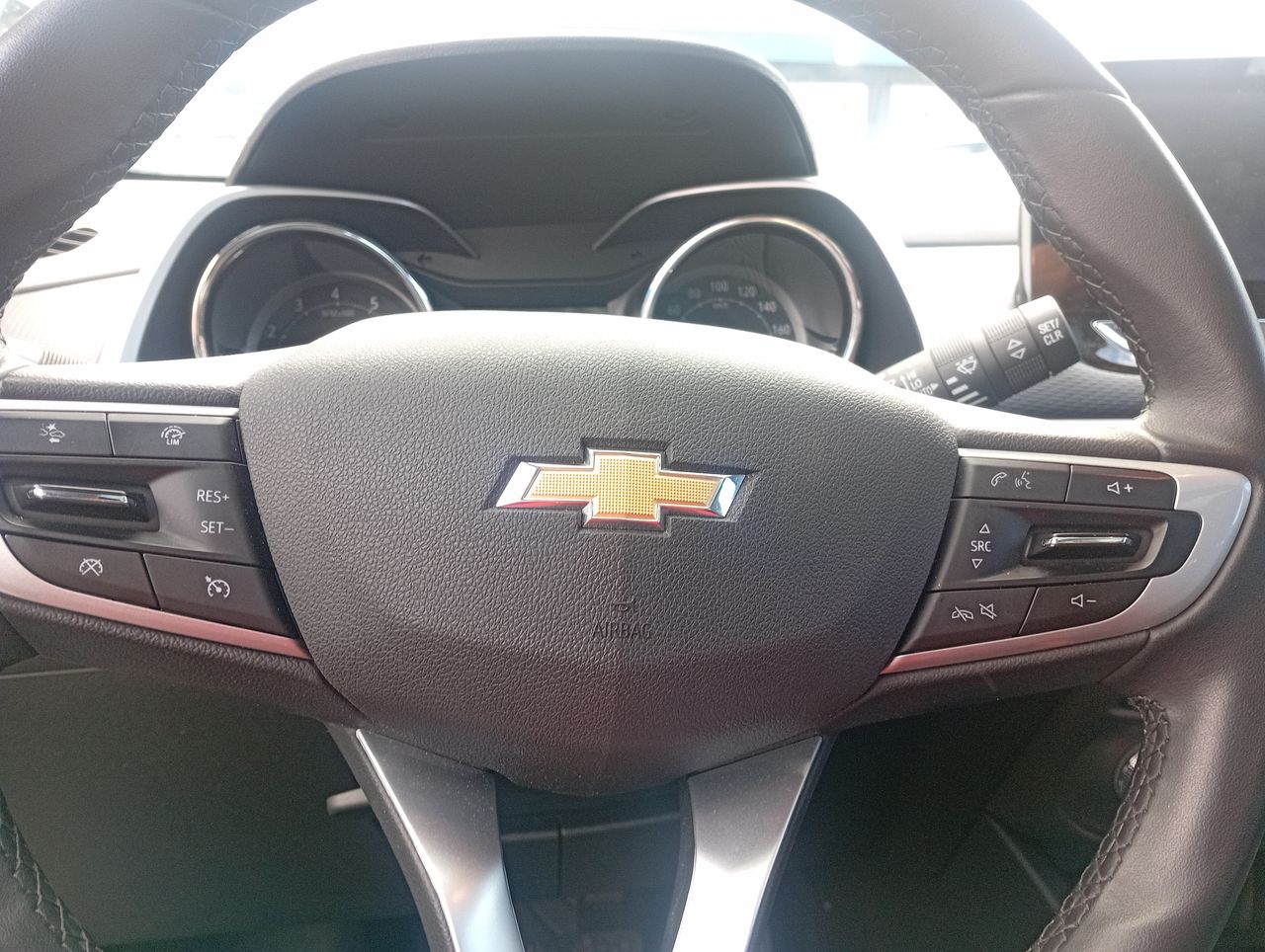 CHEVROLET - 27