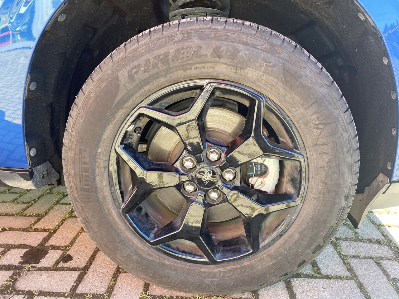 FORD - 17