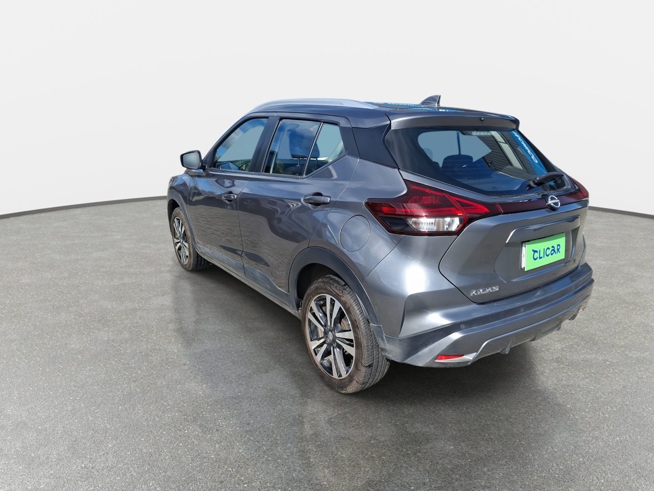 NISSAN - 5